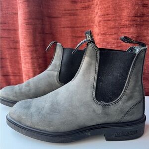 Blundstone Charcoal Chelsea Boots Dress